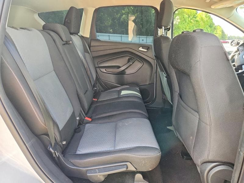 2018 FORD ESCAPE SE 11