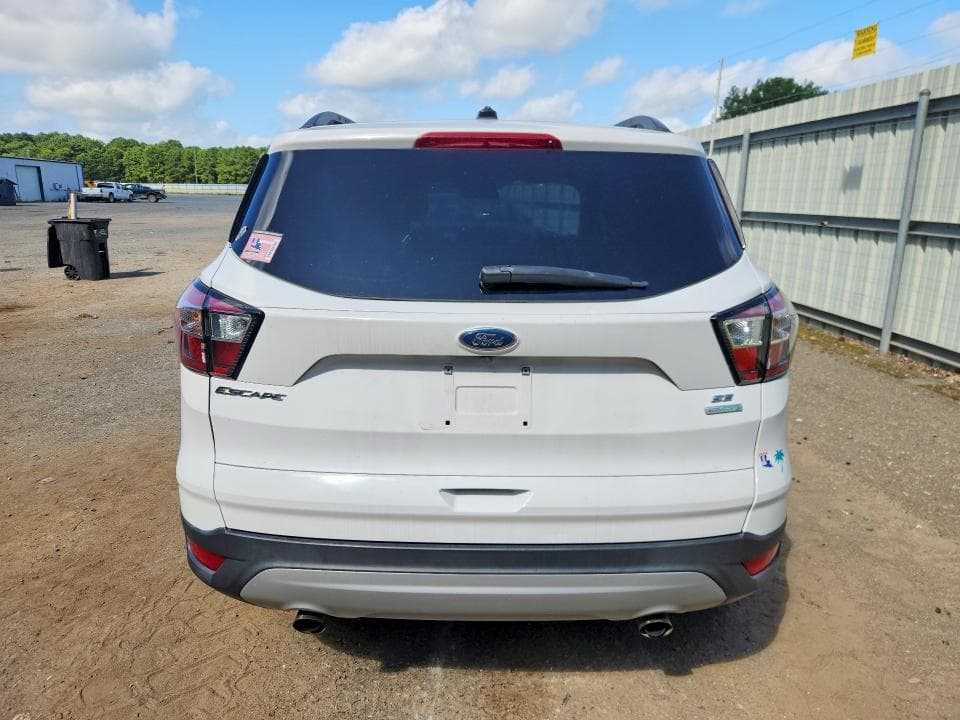 2018 FORD ESCAPE SE 6