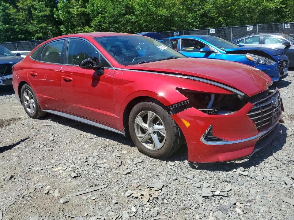 2021 HYUNDAI SONATA SE 4