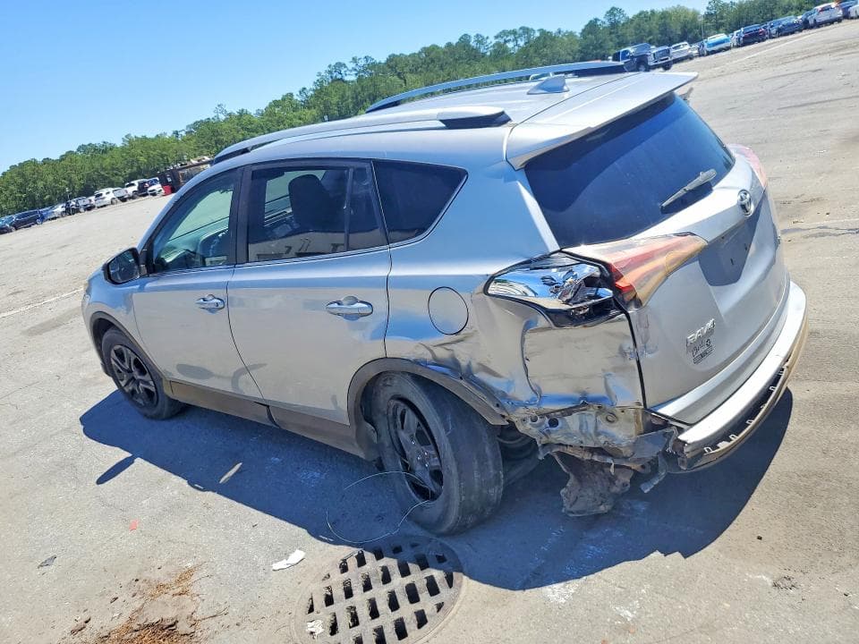 2016 TOYOTA RAV4 LE 2