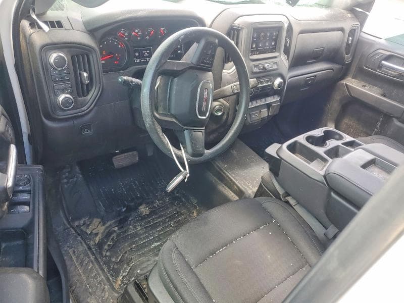 2024 GMC SIERRA K1500 8