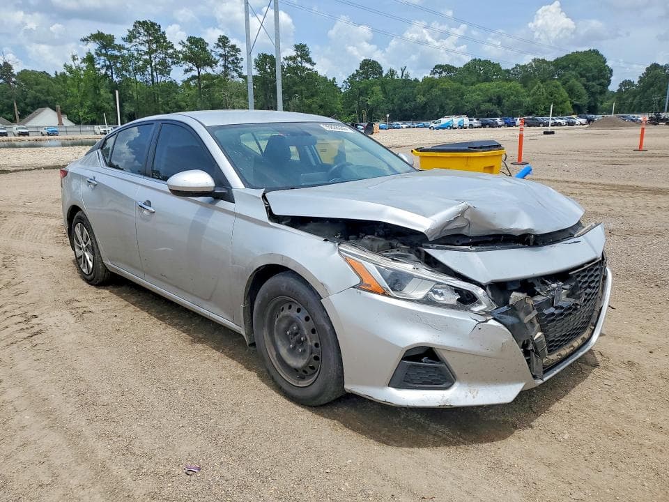 2019 NISSAN ALTIMA S 4