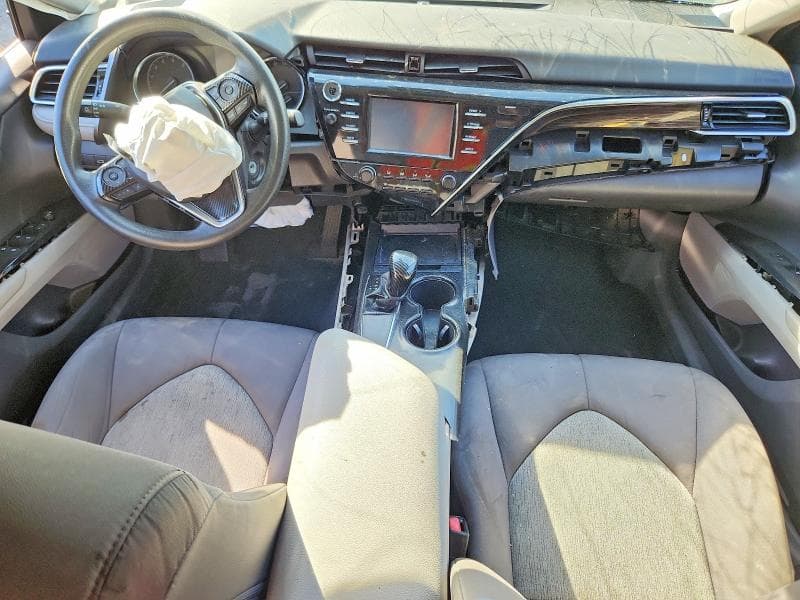 2018 TOYOTA CAMRY LE LE 8