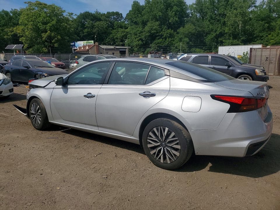 2023 NISSAN ALTIMA SV 2