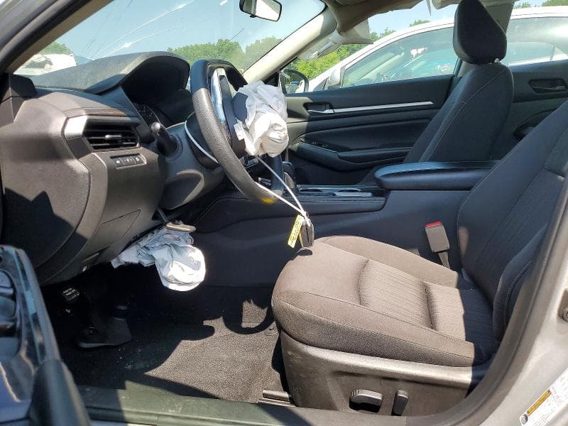 2023 NISSAN ALTIMA SV 7