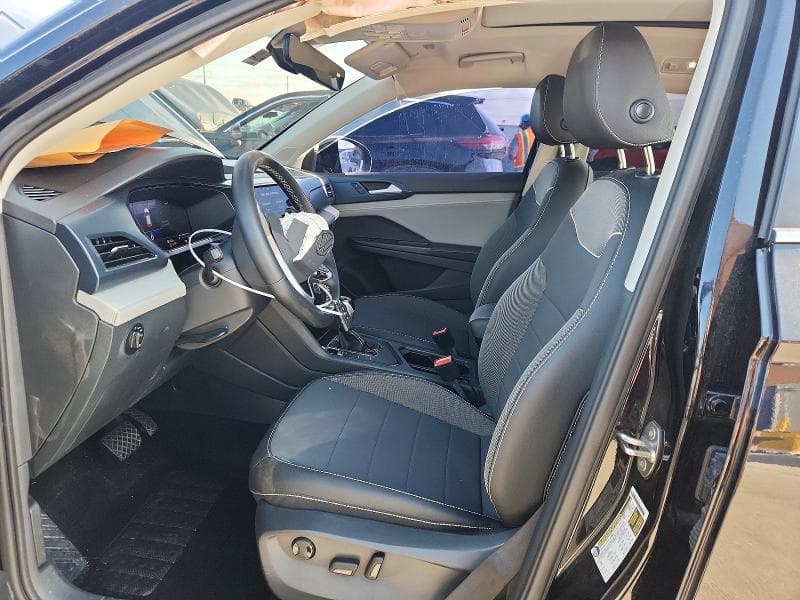 2024 VOLKSWAGEN TAOS SE 7