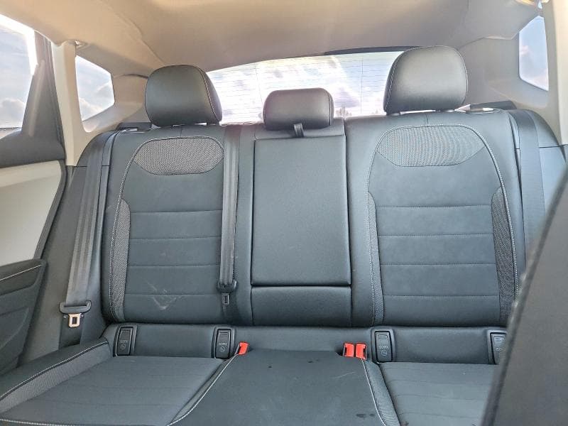 2024 VOLKSWAGEN TAOS SE 10