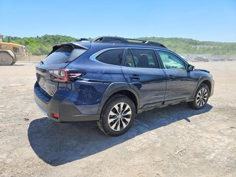 2025 SUBARU OUTBACK LIMITED 3