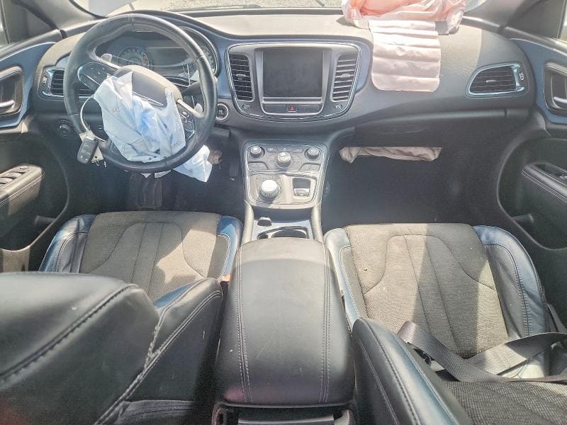 2016 CHRYSLER 200 S 8