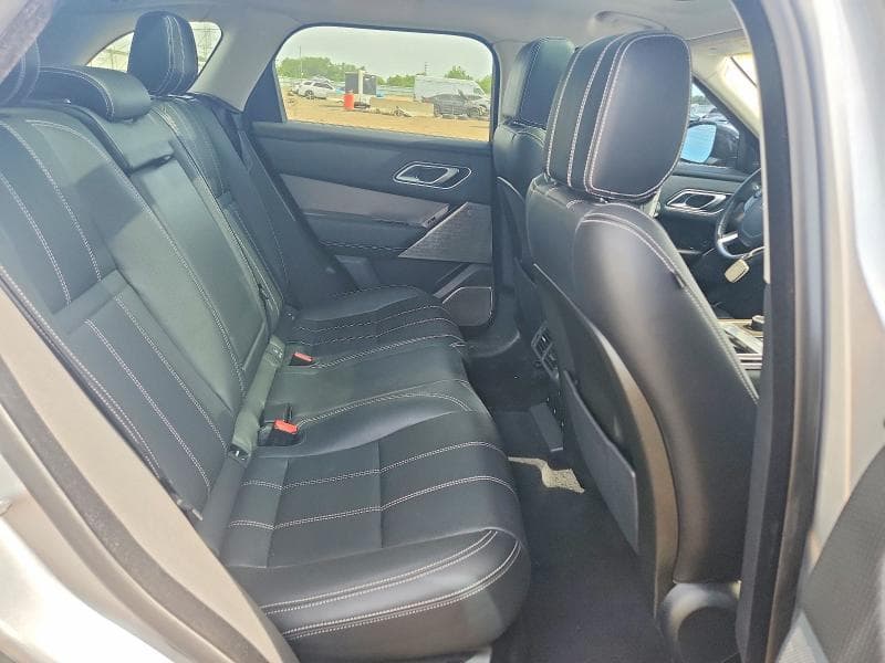 2019 LAND ROVER RANGE ROVER VELAR S 10