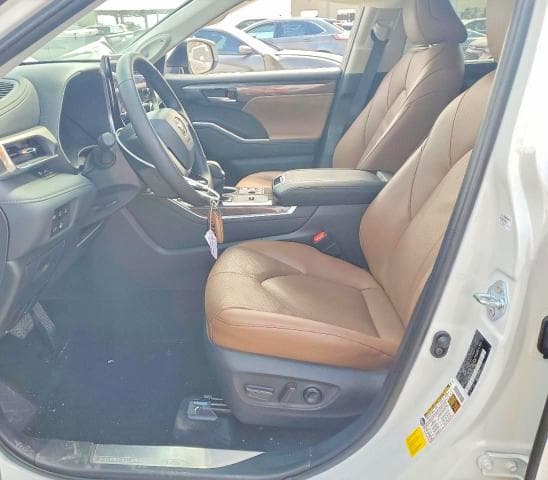 2025 TOYOTA HIGHLANDER HYBRID LIMITED 25TH EDITION LIMITED 25TH EDITION 7