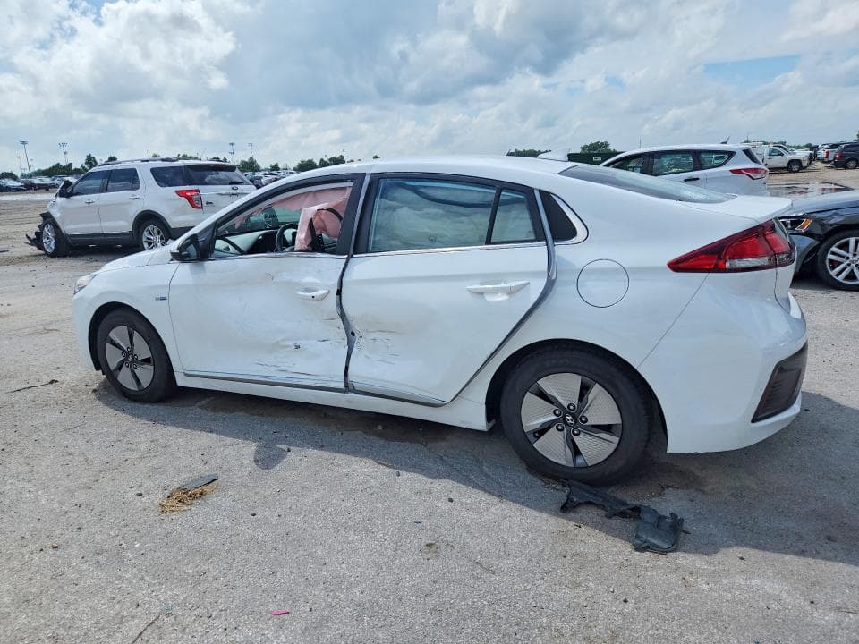 2020 HYUNDAI IONIQ SE 2