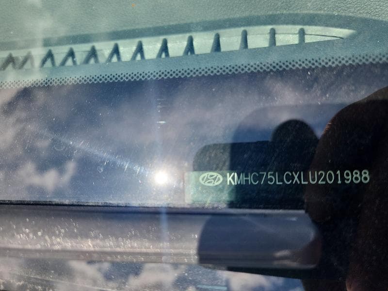 2020 HYUNDAI IONIQ SE 12