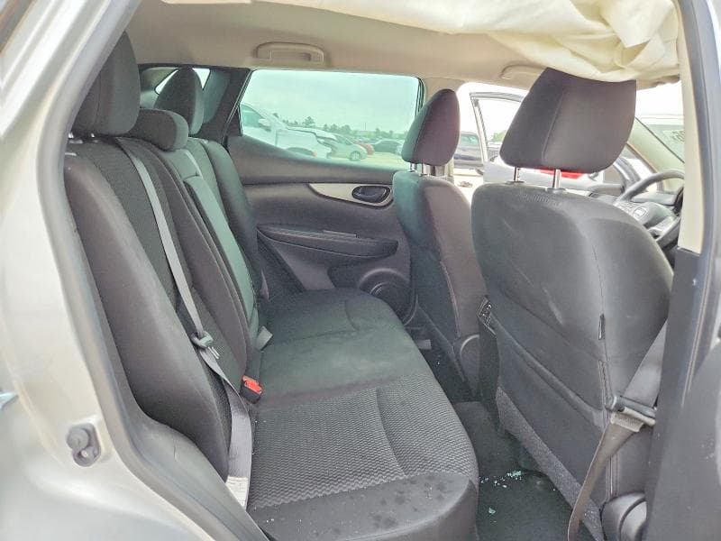 2017 NISSAN ROGUE SPORT S 10