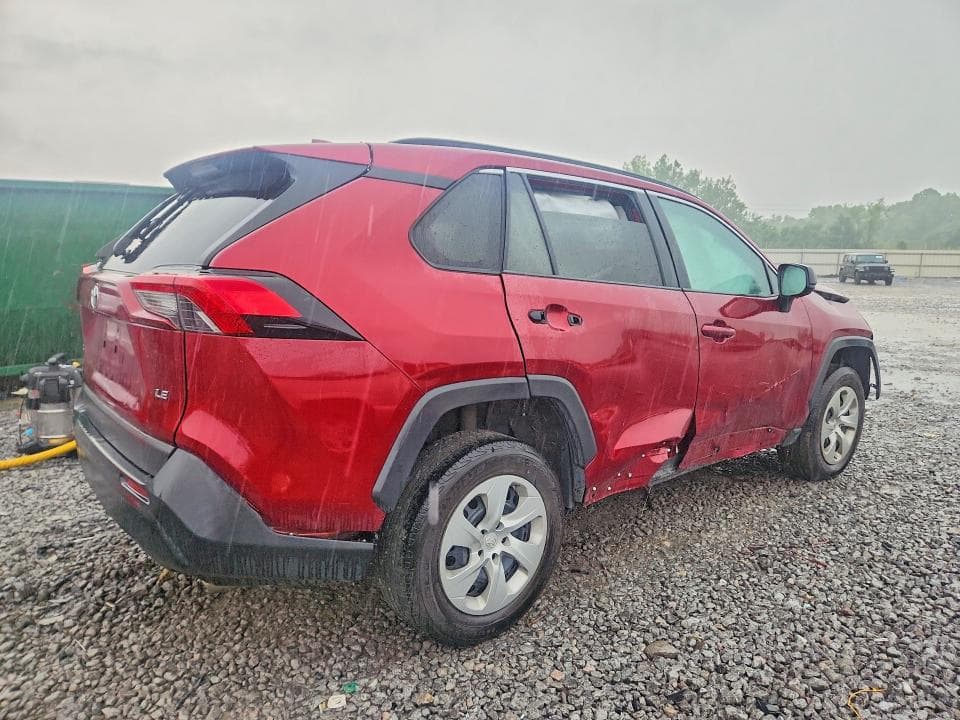 2019 TOYOTA RAV4 LE LE 3