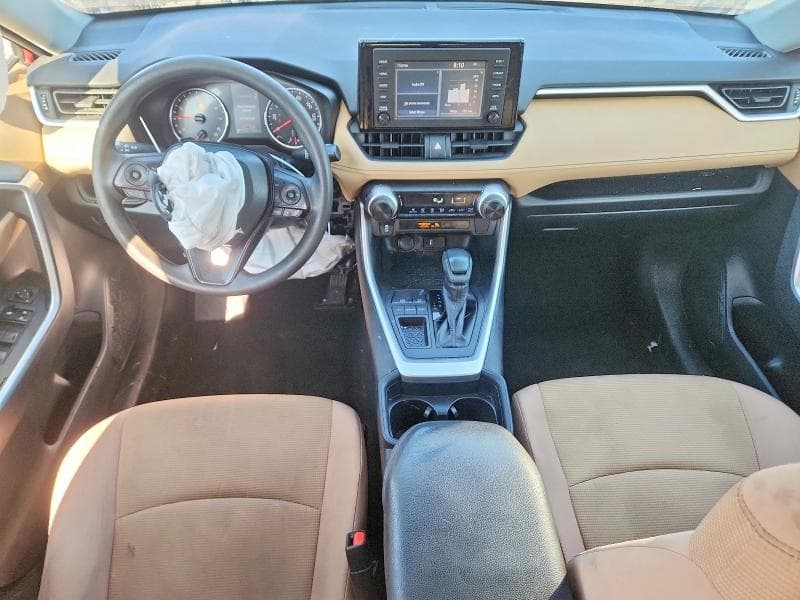 2019 TOYOTA RAV4 LE LE 8