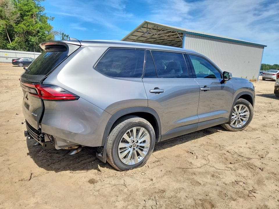 2026 TOYOTA GRAND HIGHLANDER PLATINUM PLATINUM 3