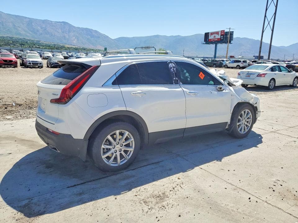 2022 CADILLAC XT4 LUXURY LUXURY 3