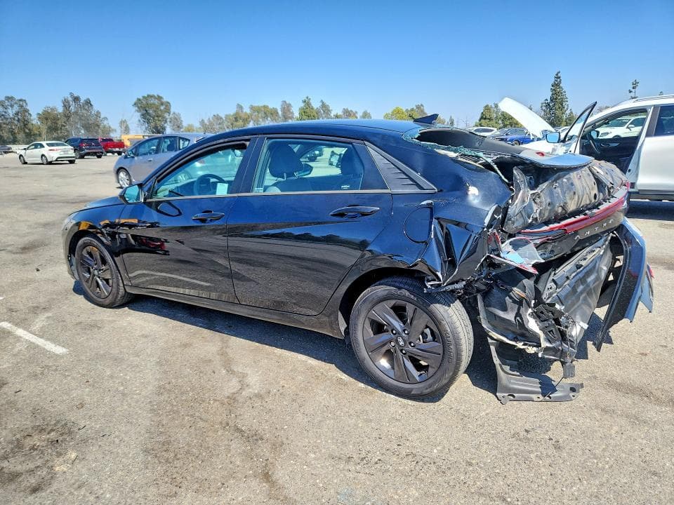 2021 HYUNDAI ELANTRA SEL 2