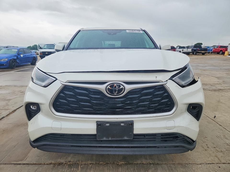 2021 TOYOTA HIGHLANDER LE 5