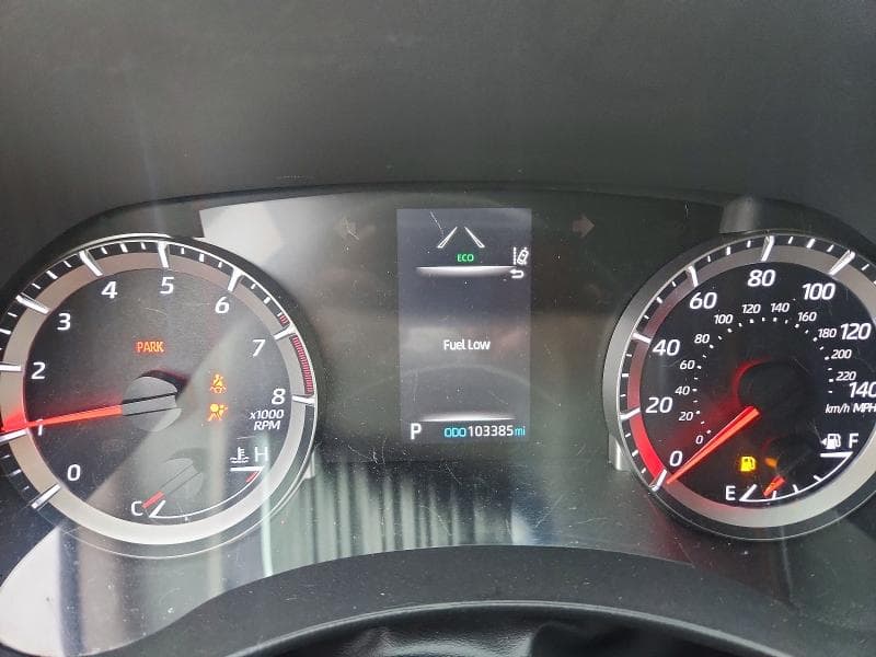 2021 TOYOTA HIGHLANDER LE 9