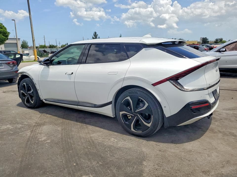 2022 KIA EV6 GT LINE 2