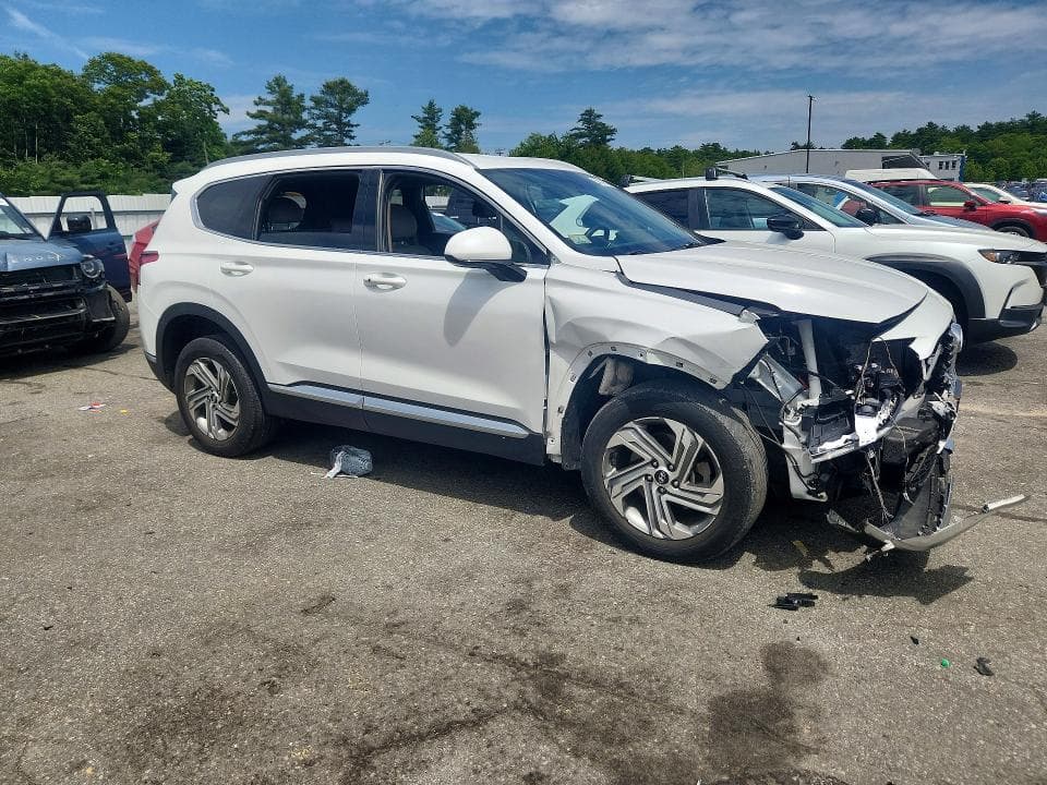 2022 HYUNDAI SANTA FE SEL 4