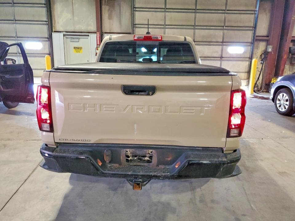 2023 CHEVROLET COLORADO 6