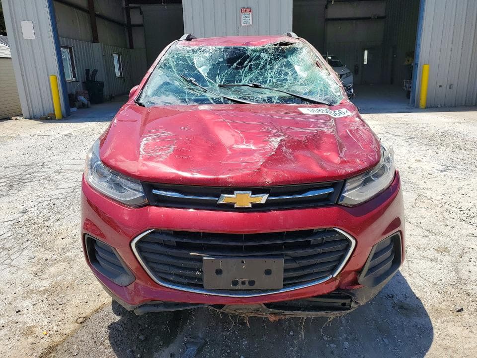 2019 CHEVROLET TRAX 1LT 5