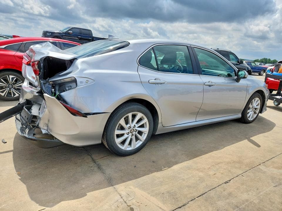 2024 TOYOTA CAMRY LE 3