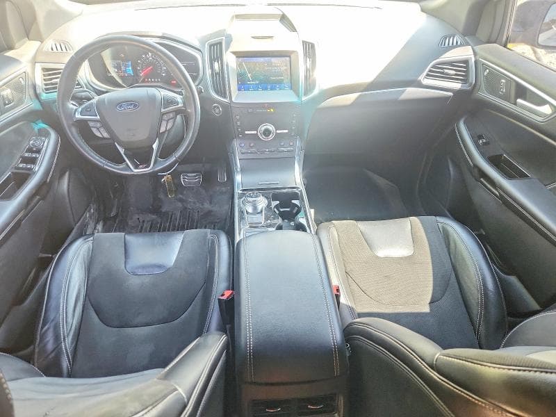 2020 FORD EDGE 8