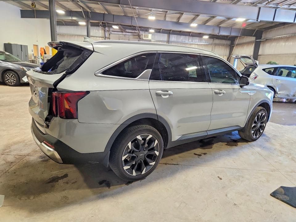2025 KIA SORENTO EX 3
