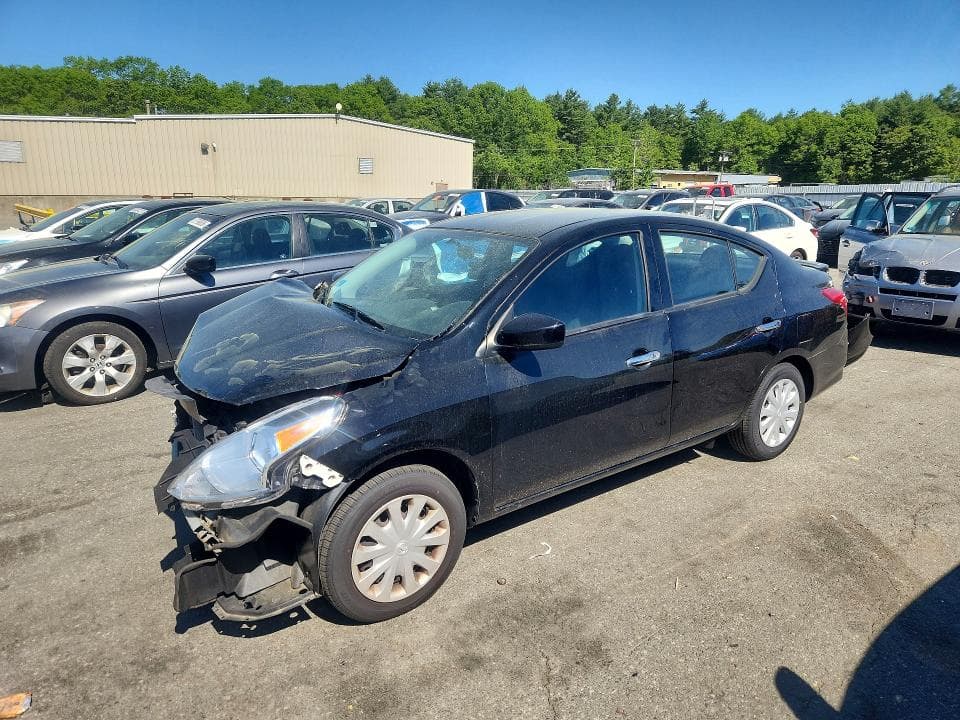 2019 NISSAN VERSA SV SV - 1