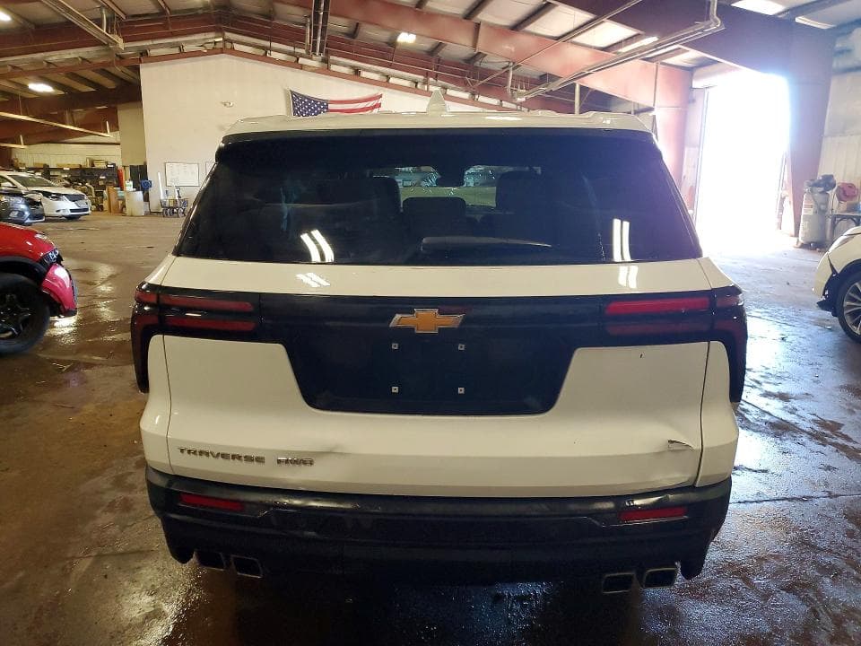 2024 CHEVROLET TRAVERSE LS 6