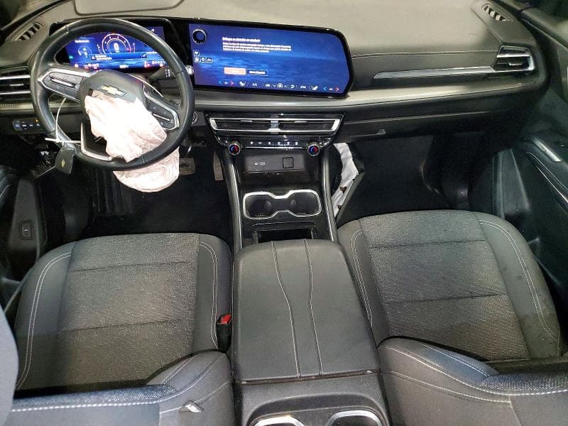 2024 CHEVROLET TRAVERSE LS 8
