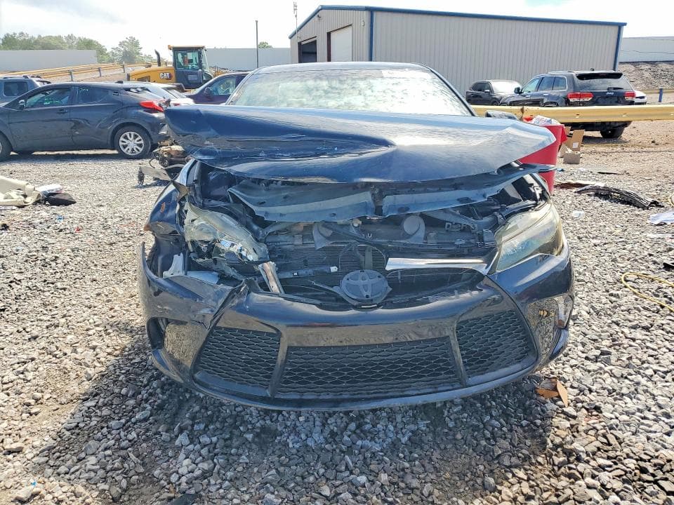 2017 TOYOTA CAMRY SE SE 5