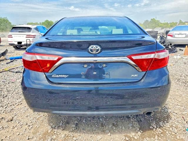 2017 TOYOTA CAMRY SE SE 6