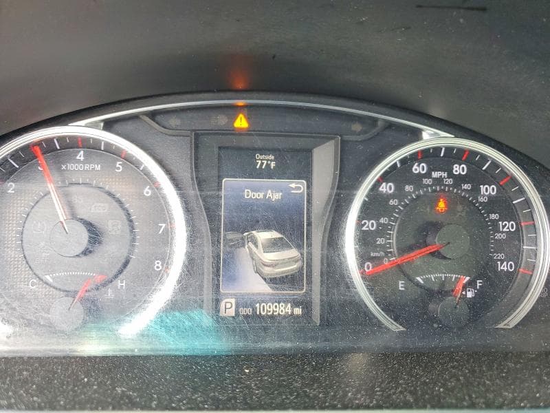 2017 TOYOTA CAMRY SE SE 9