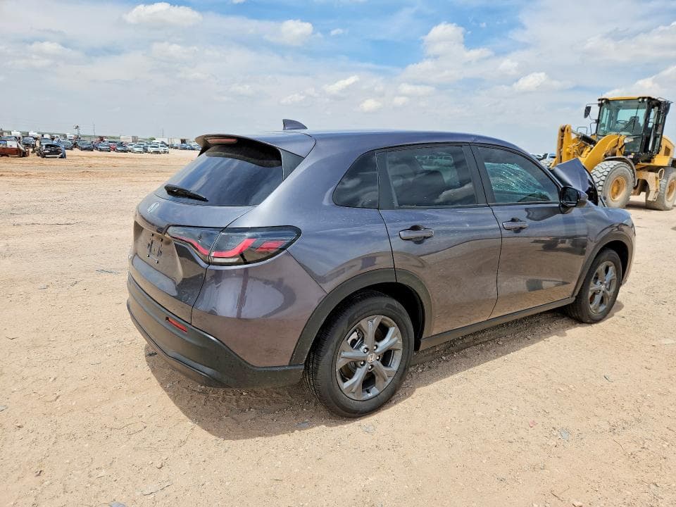 2027 HONDA HR-V LX 3