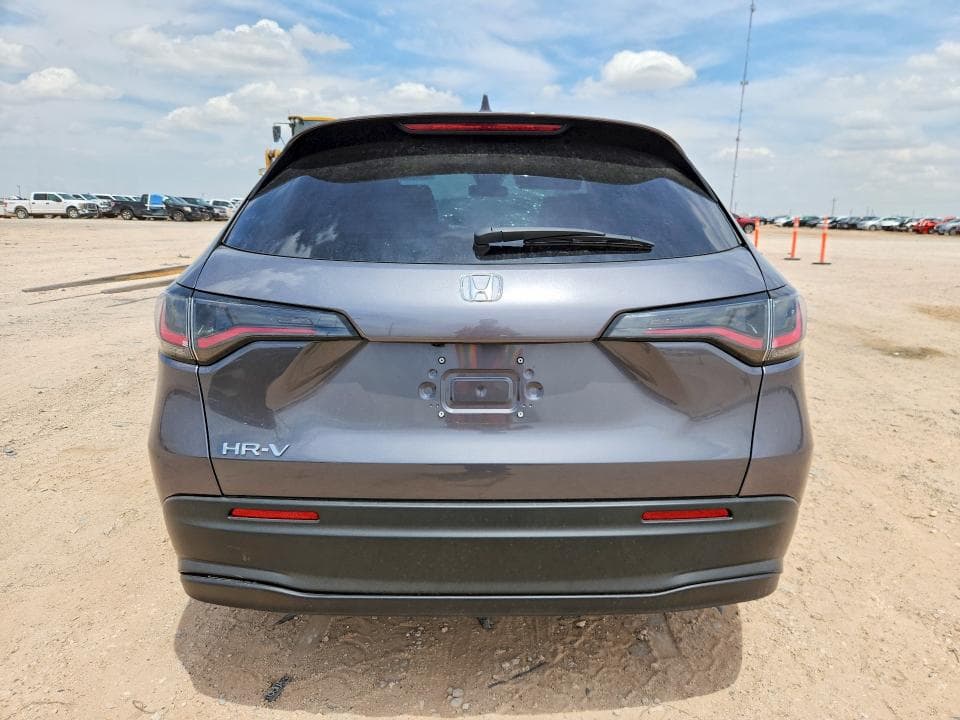 2027 HONDA HR-V LX 6