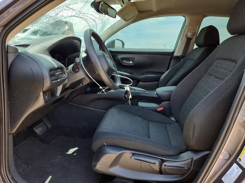 2027 HONDA HR-V LX 7