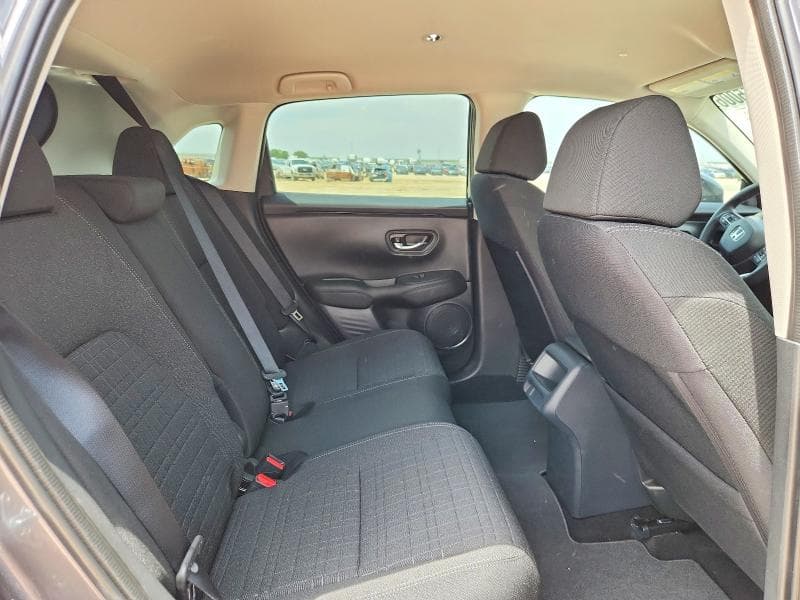 2027 HONDA HR-V LX 10