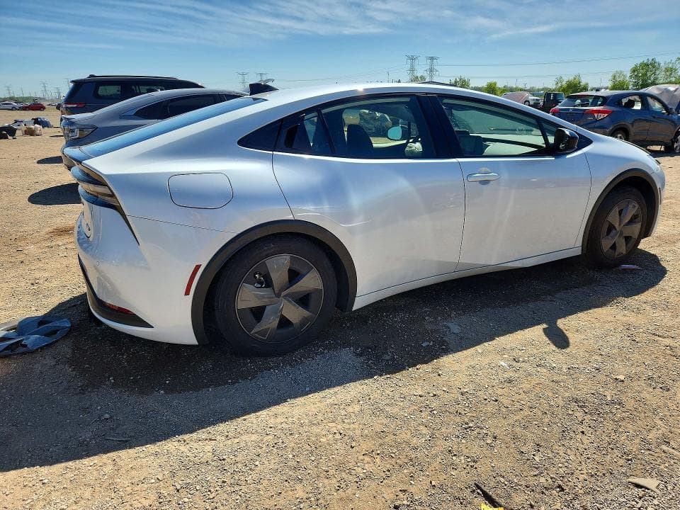 2026 TOYOTA PRIUS PLUG-IN HYBRID SE SE 3