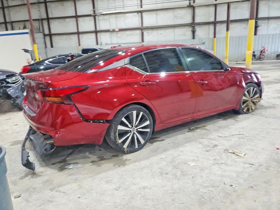 2022 NISSAN ALTIMA SR 3