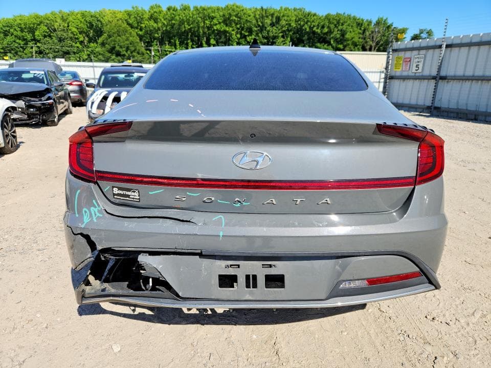2020 HYUNDAI SONATA SE 6