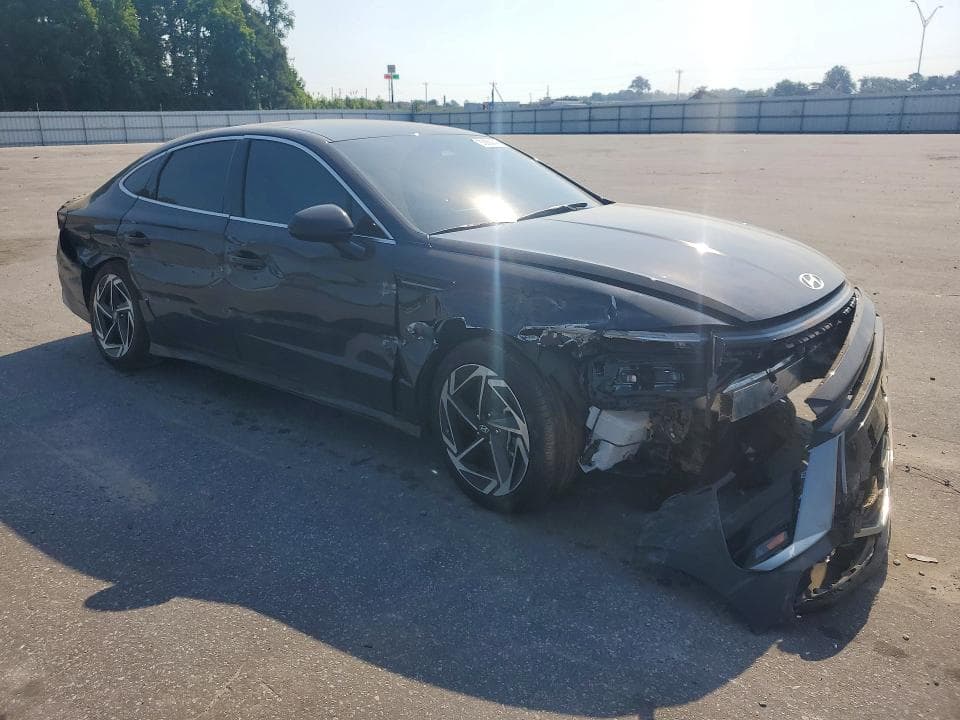 2026 HYUNDAI SONATA SEL SPORT 4