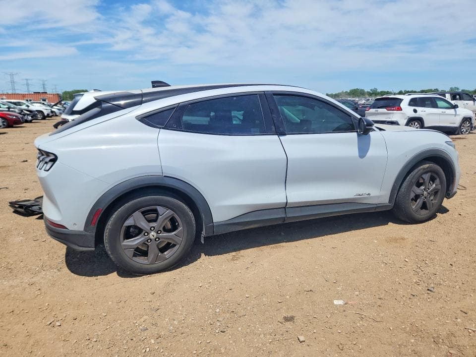 2023 FORD MUSTANG MACH-E SELECT 3