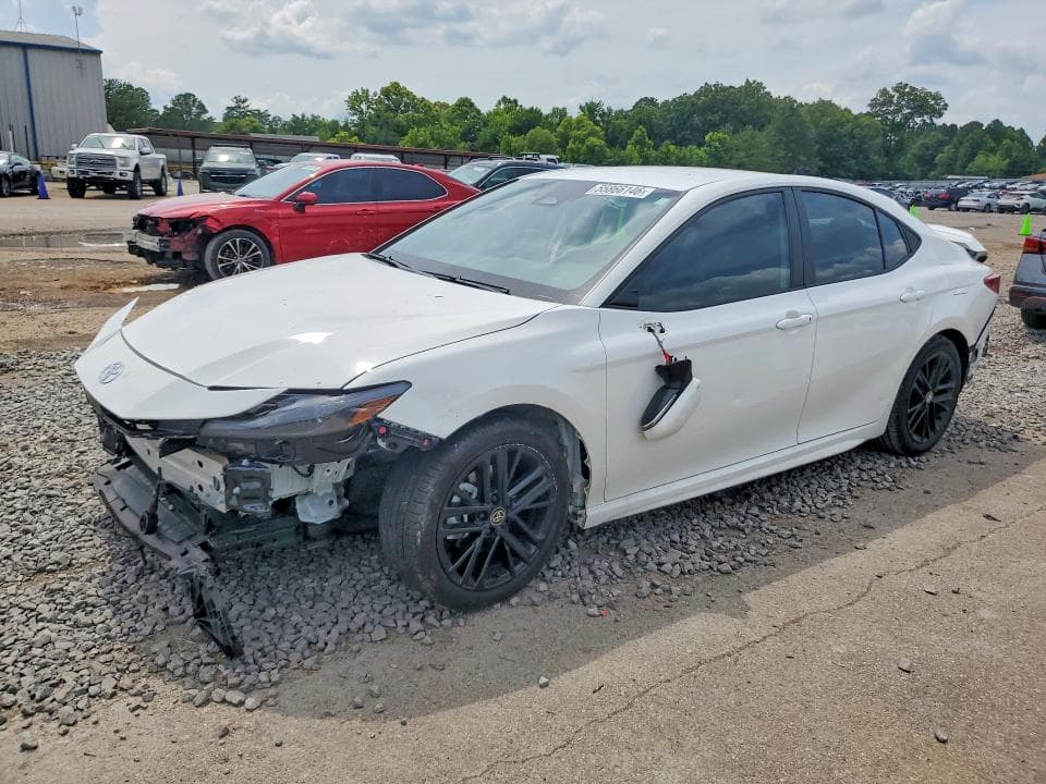 2025 TOYOTA CAMRY SE - 1
