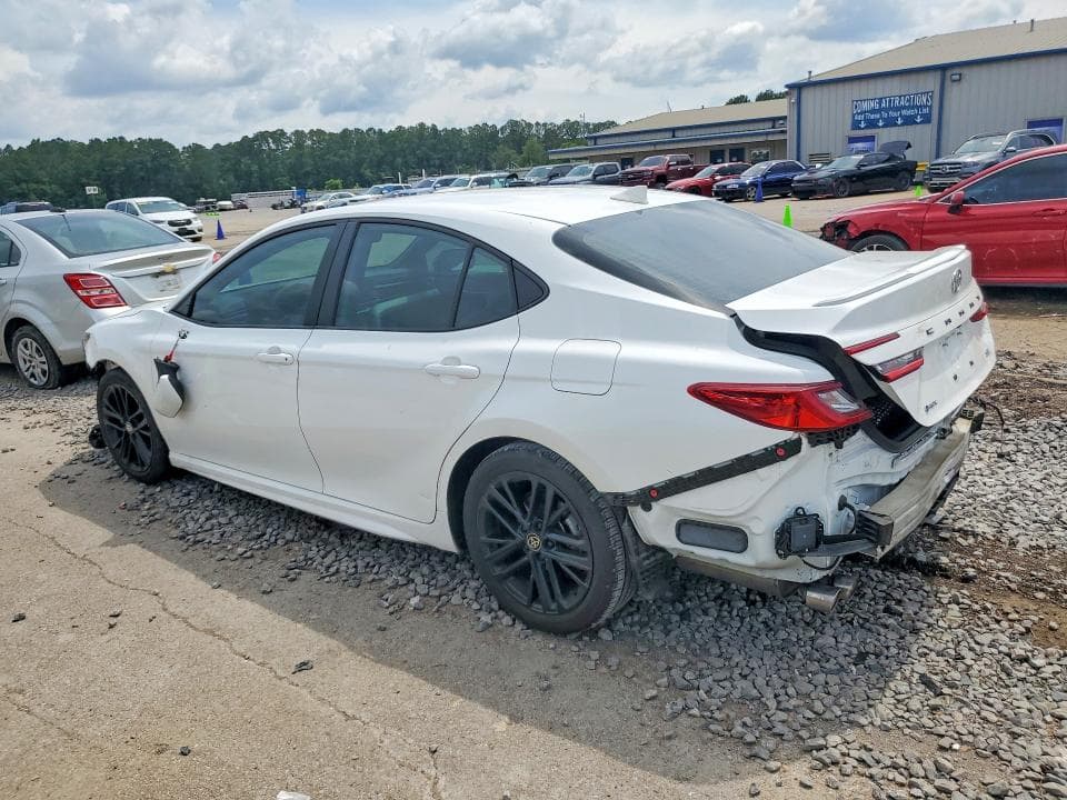 2025 TOYOTA CAMRY SE 2