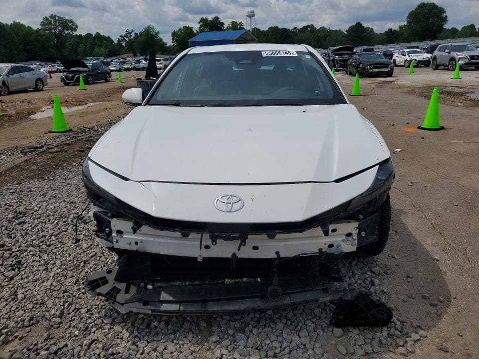 2025 TOYOTA CAMRY SE 5